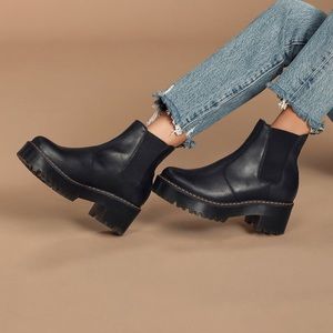 Dr Martens Rometty Black Leather Chunky Heeled Chelsea Boots